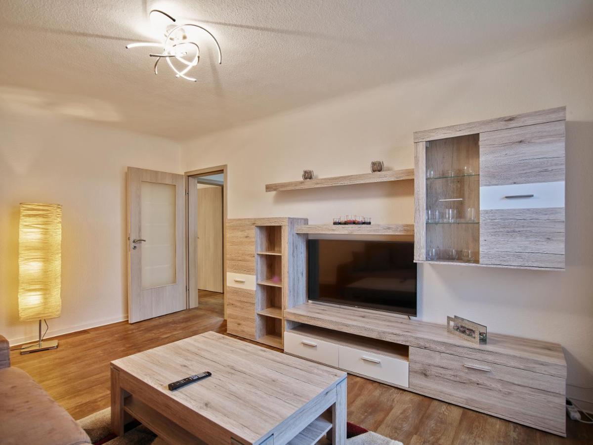 Gaeste- Und Ferienwohnung In Der Sportstadt Riesa Exterior foto